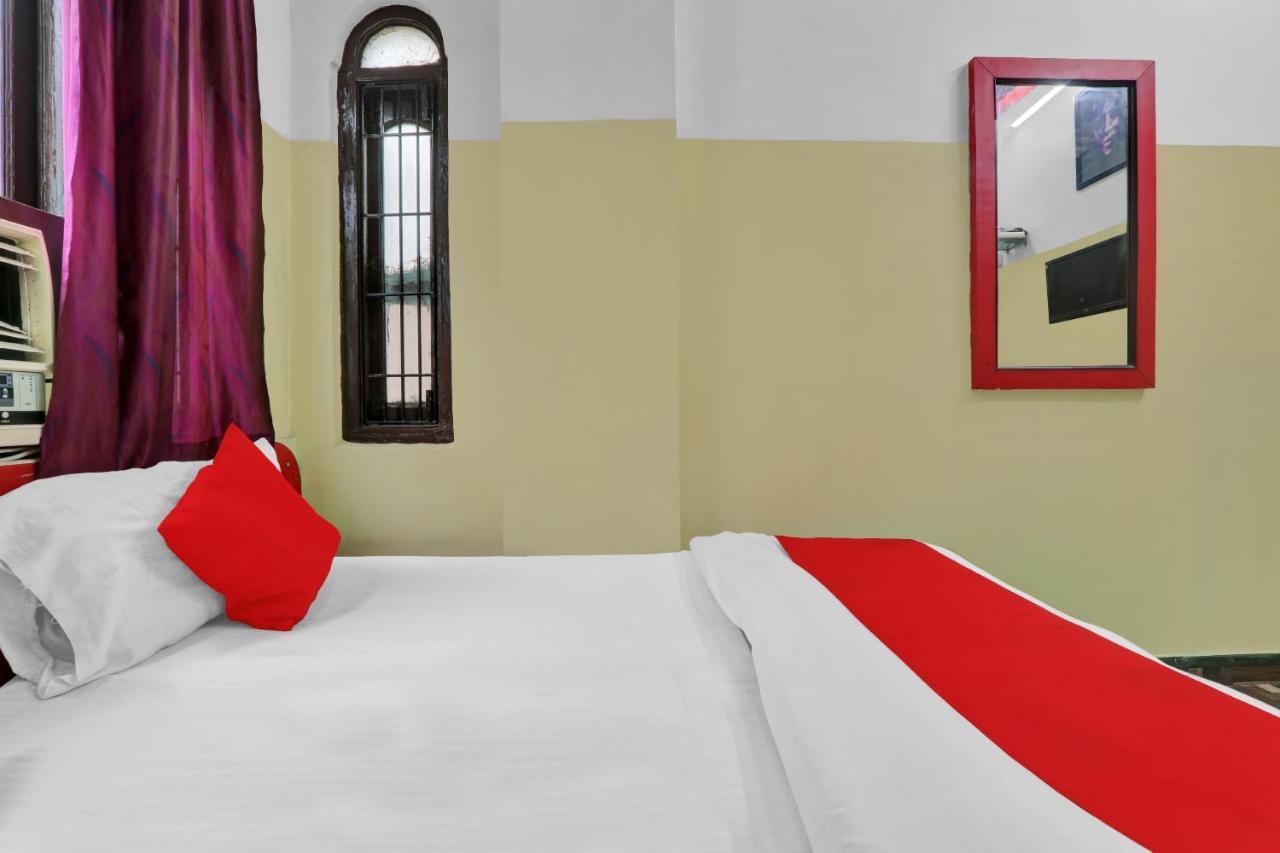 Oyo 82407 K Shree Guest House Варанасі Екстер'єр фото